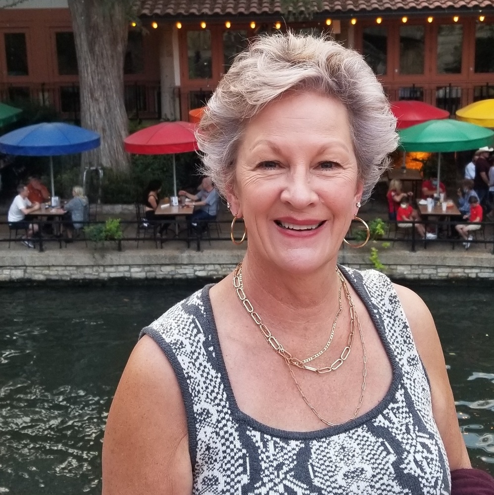 Meet your Posher, Kathy